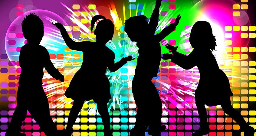 בחרו ממשחקי כיף על רחבת הריקודים כמו Dance Hats