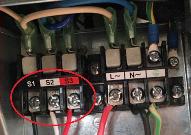 בטיחות חשמל סביב בריכות שחייה