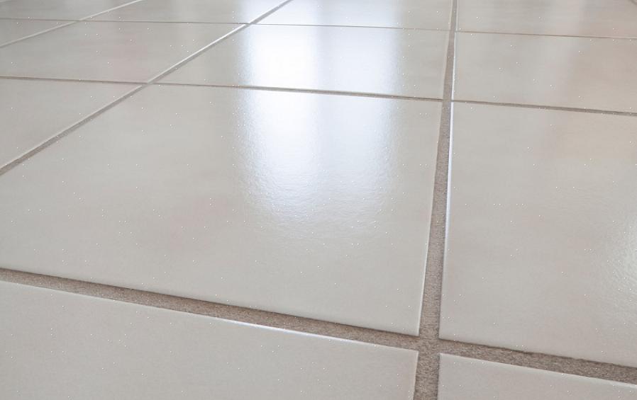 אריח הסופג מים בקצב איטי יותר נקרא רשמית חרסינה והוא הטוב ביותר לחללים עם לחות גבוהה כמו חדרי אמבטיה